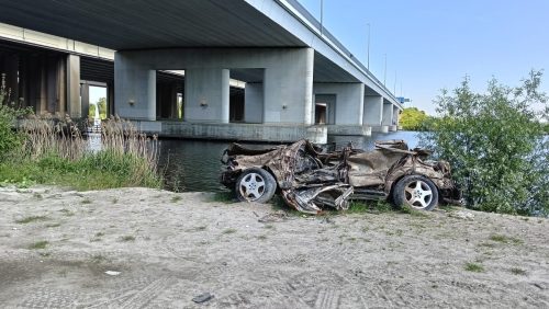Onder A6