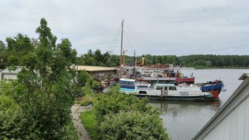 Haven bij Diemerdammersluis